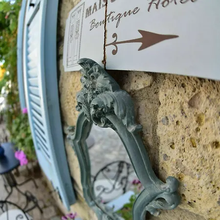 Maison D'azur Hotel 2*