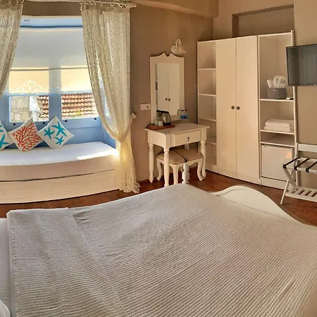 Maison D'azur 2*